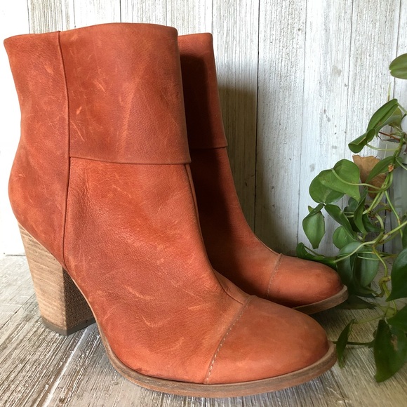 L.L. Bean Shoes - L.L. Bean • Signature Burnt Orange Heeled Booties